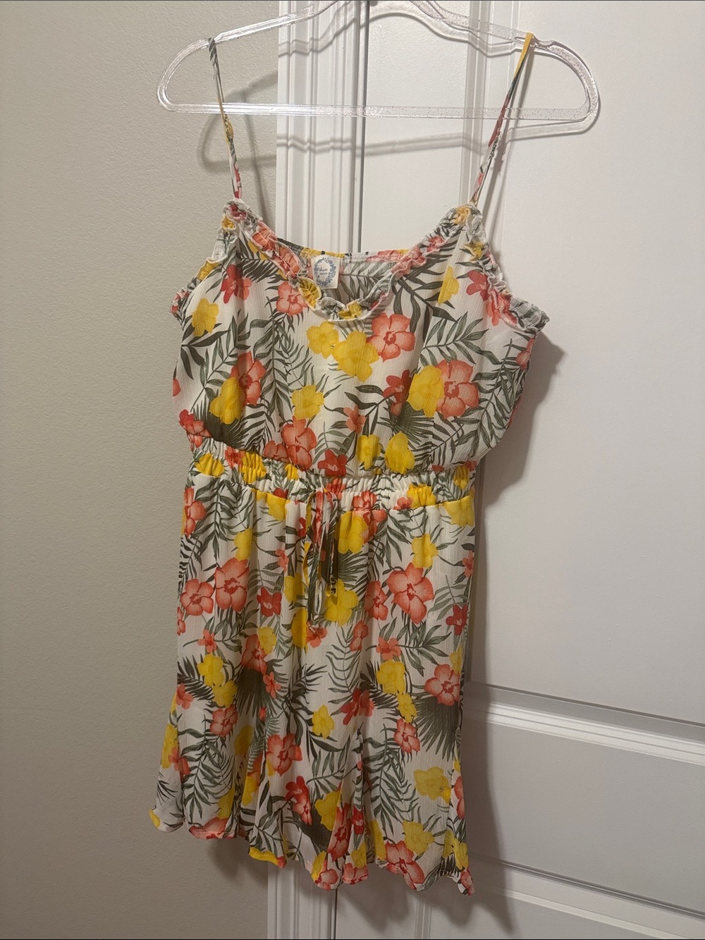 NWT Francesca's Floral Spaghetti-Strap Tropical Print Dress